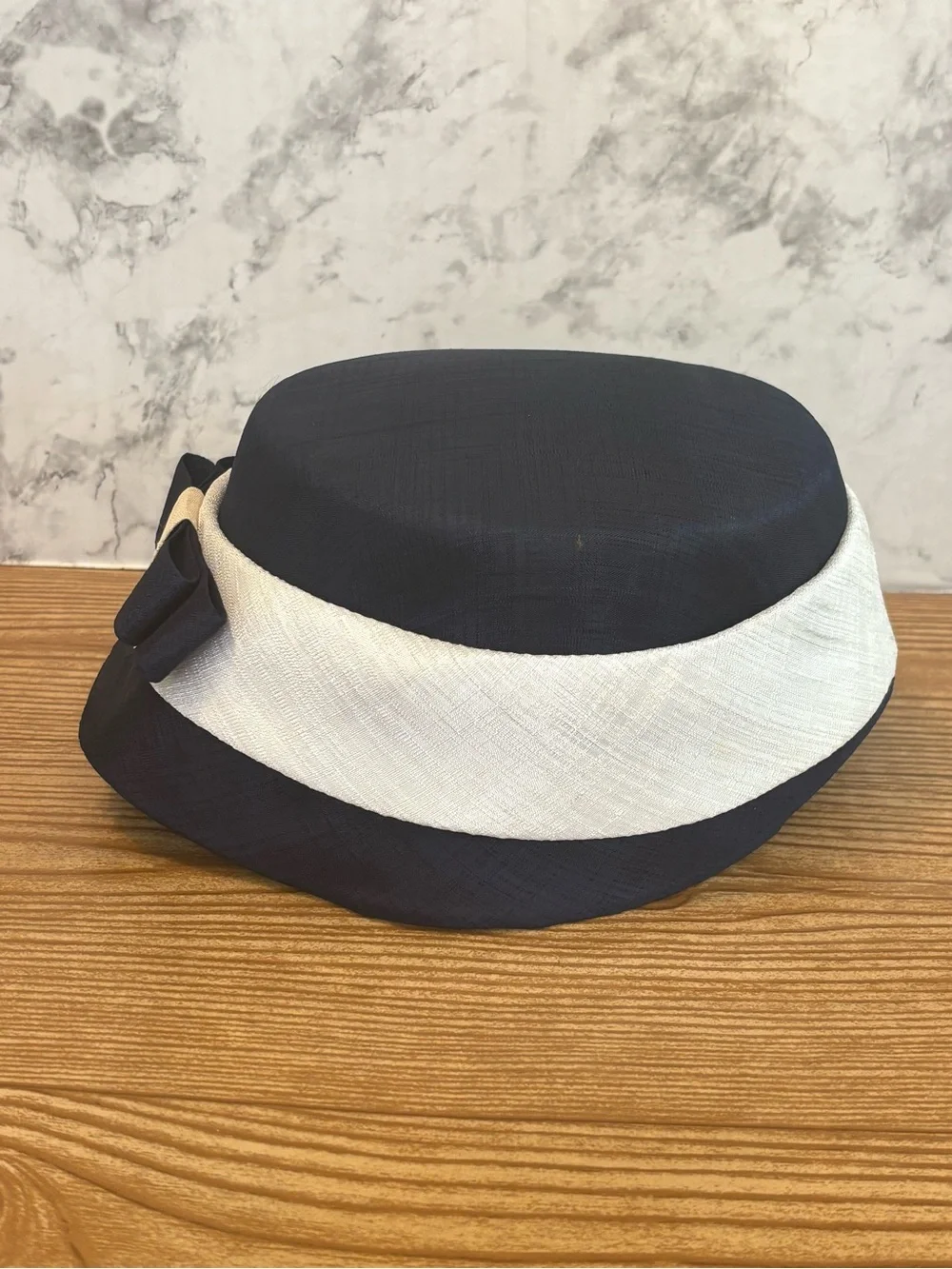 Vintage 60s Navy Blue Fabric Cloche Bucket Hat Off White Ribbon Bow Accent - Picture 3 of 10
